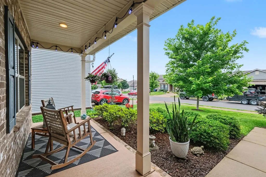 2925 Hen Brook Drive Columbia TN 38401