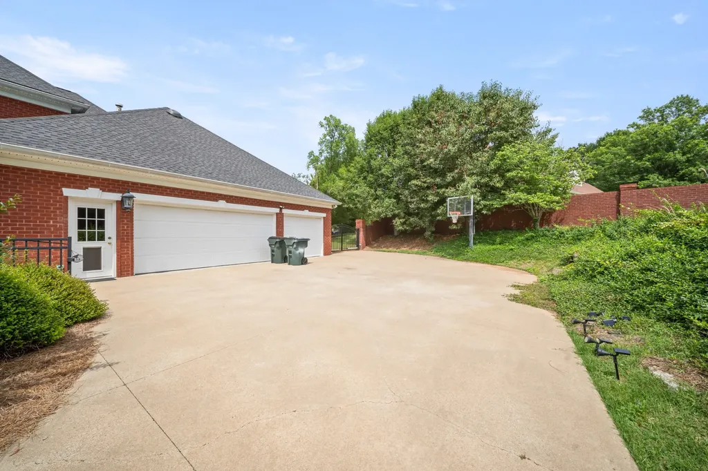 107 Mimosa Drive Gallatin TN 37066