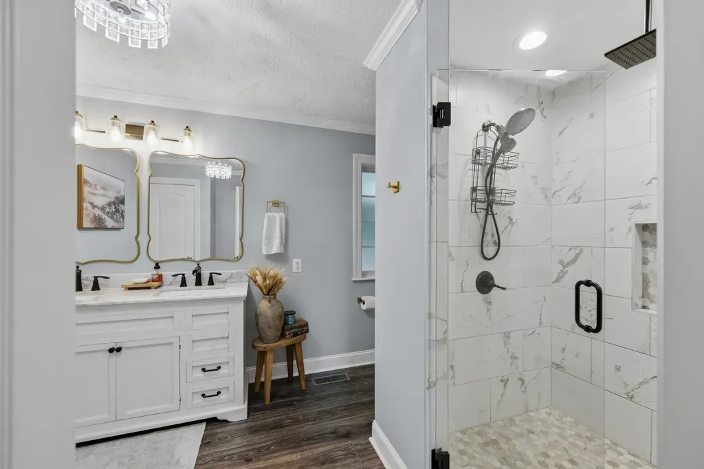 159 Channing Cove Lexington TN 38351