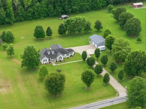 159 Channing Cove Lexington TN 38351