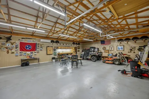159 Channing Cove Lexington TN 38351