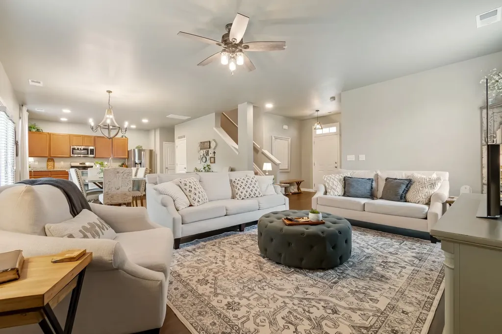 648 Prominence Road Columbia TN 38401