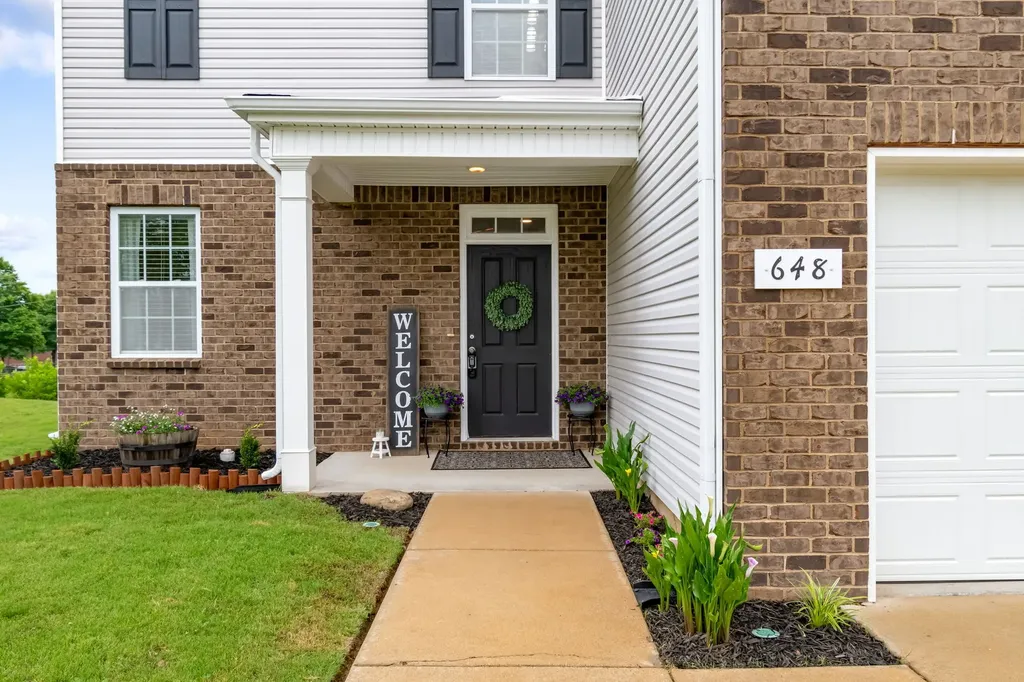 648 Prominence Road Columbia TN 38401