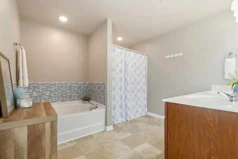 648 Prominence Road Columbia TN 38401