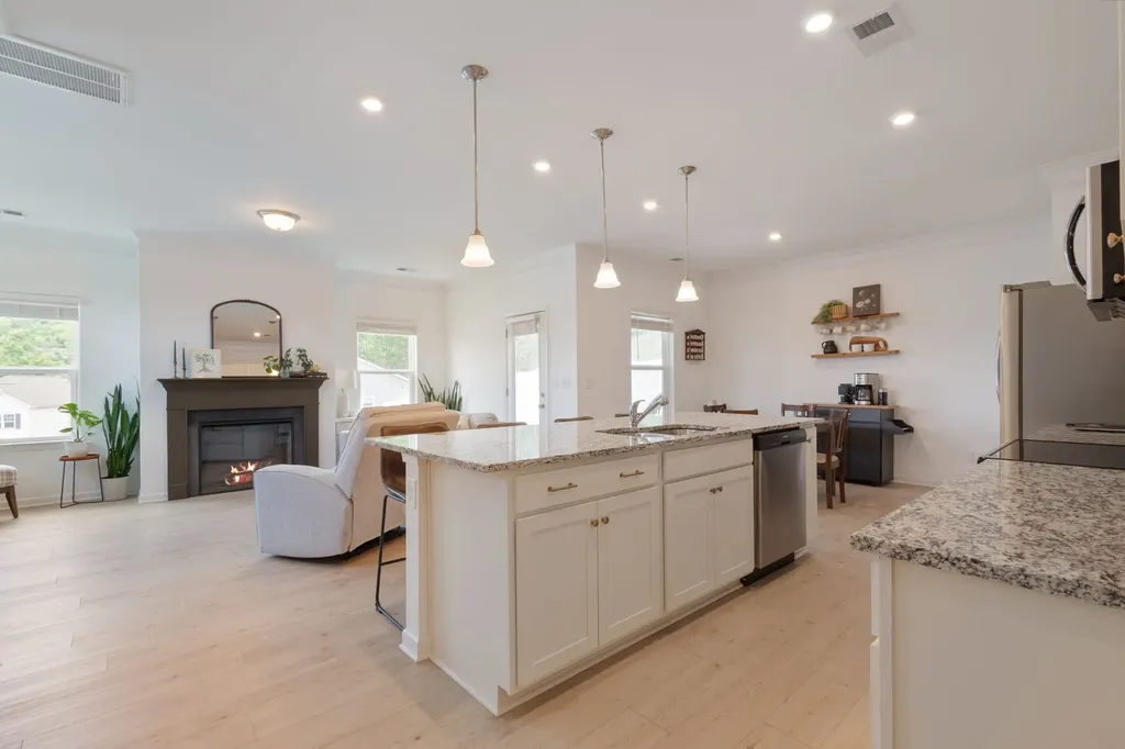 1233 Arroyo Drive Nashville TN 37218