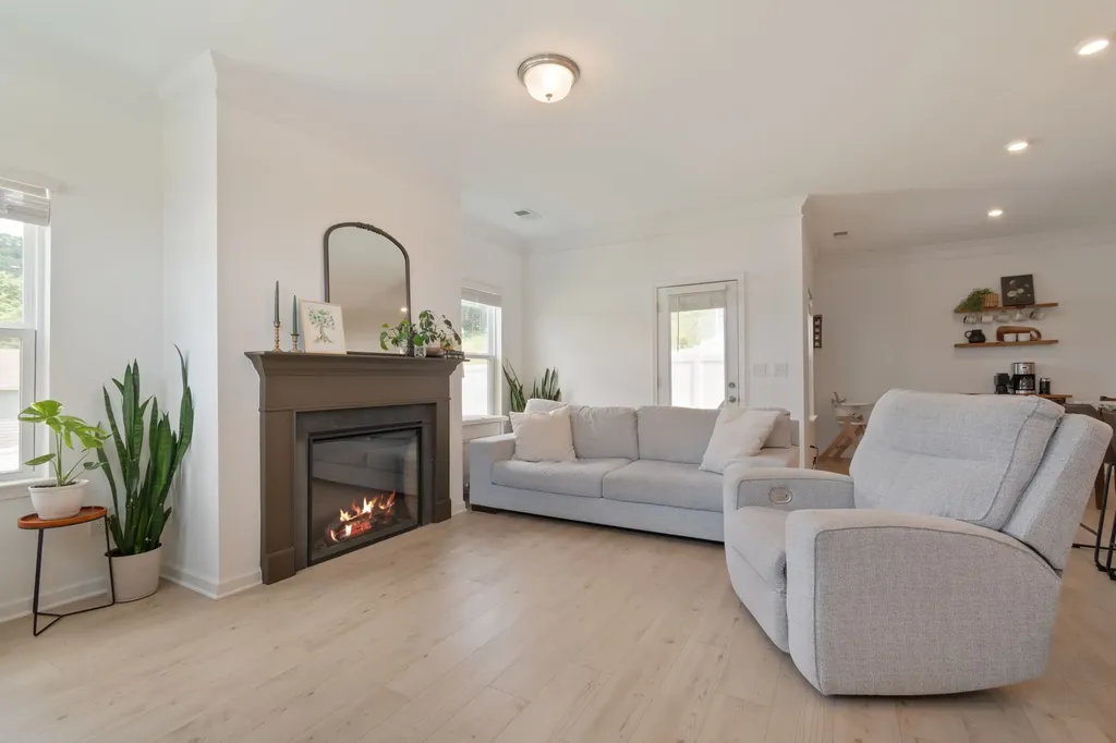 1233 Arroyo Drive Nashville TN 37218