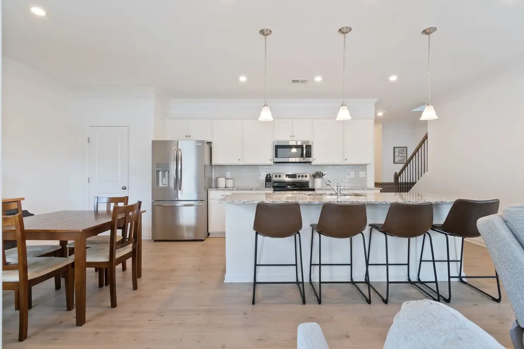 1233 Arroyo Drive Nashville TN 37218