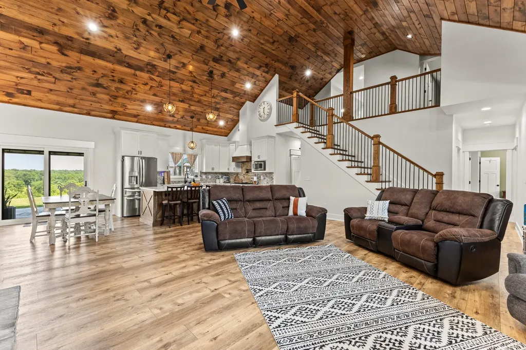 2100 Gamble Hollow Road Cumberland Furnace TN 37051