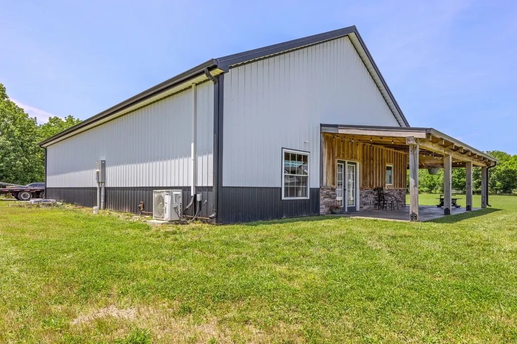 2100 Gamble Hollow Road Cumberland Furnace TN 37051