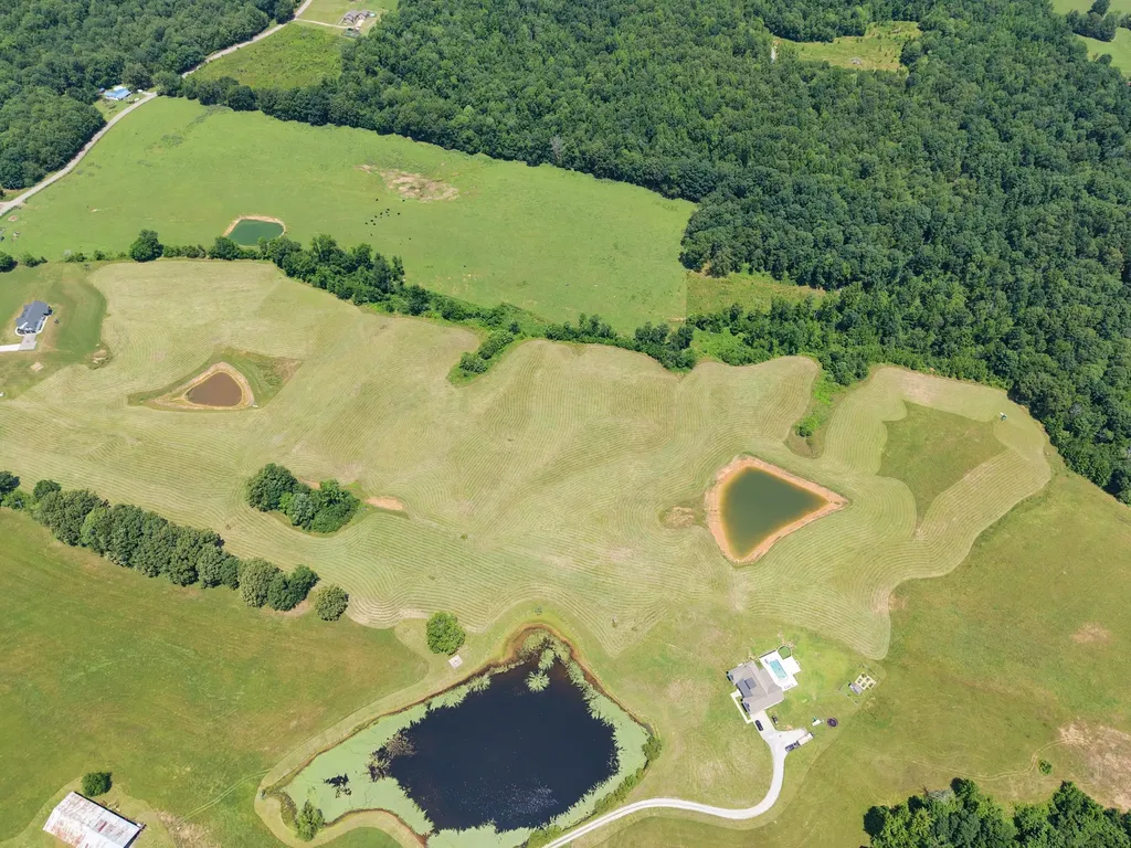2100 Gamble Hollow Road Cumberland Furnace TN 37051