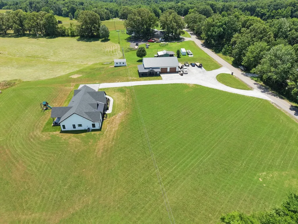 2100 Gamble Hollow Road Cumberland Furnace TN 37051