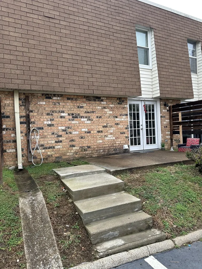 370 Wallace Road Nashville TN 37211