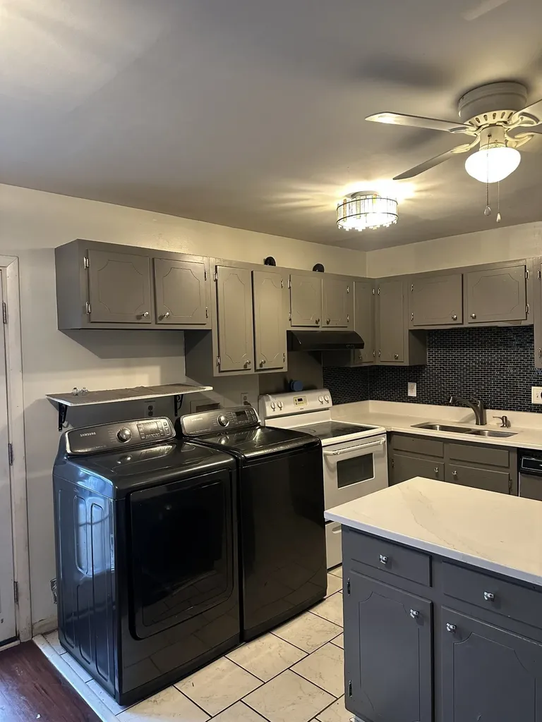 370 Wallace Road Nashville TN 37211