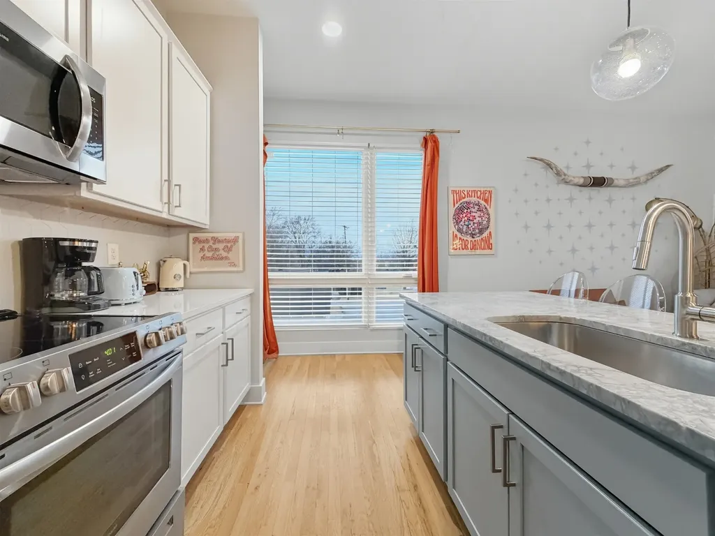 4309K Gallatin Pike Nashville TN 37216