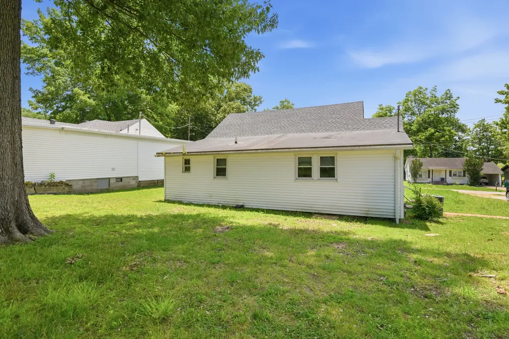 313 Knox Street Huntingdon TN 38344