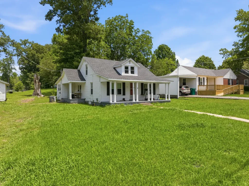 313 Knox Street Huntingdon TN 38344