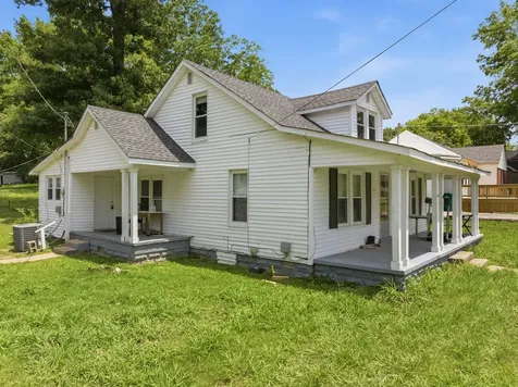 313 Knox Street Huntingdon TN 38344