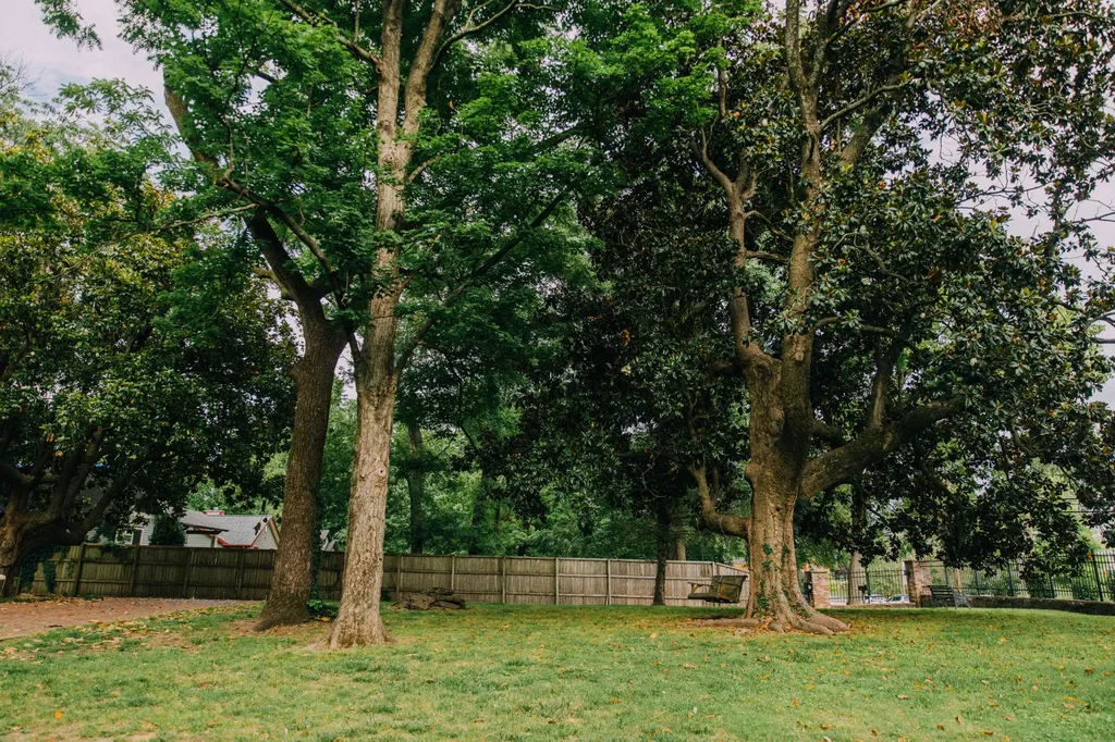 1703 Greenwood Avenue Nashville TN 37206