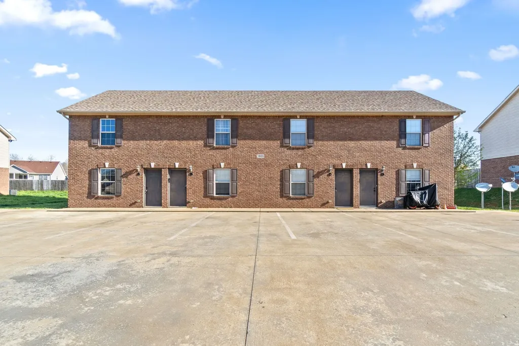 1805 Beckett Drive Clarksville TN 37042