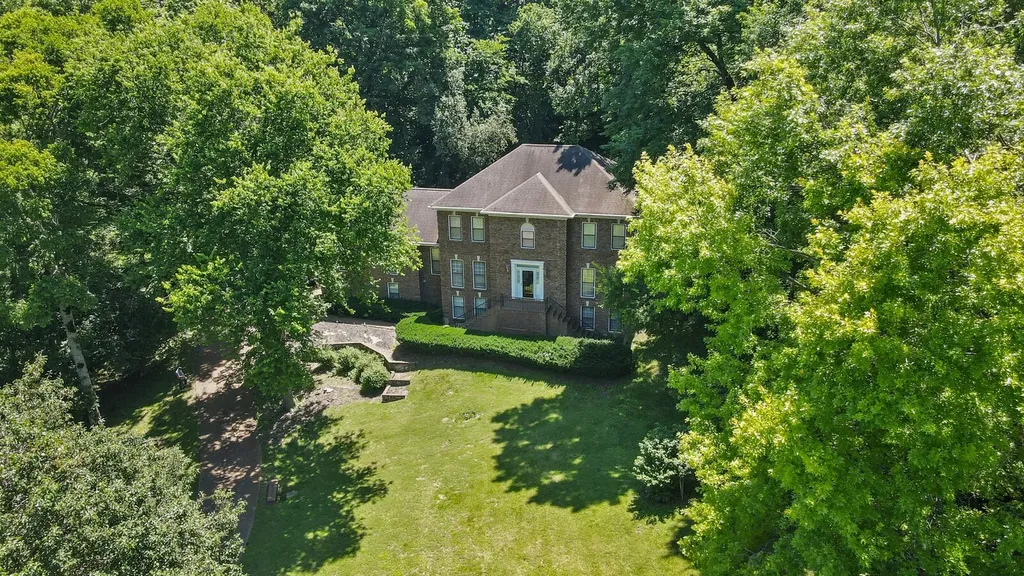 1133 Cross Creek Drive Franklin TN 37067