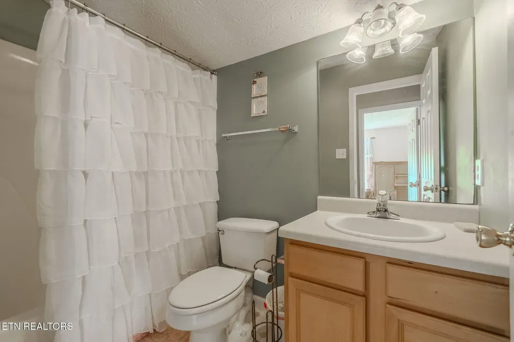 738 Colony Village Way Knoxville TN 37923