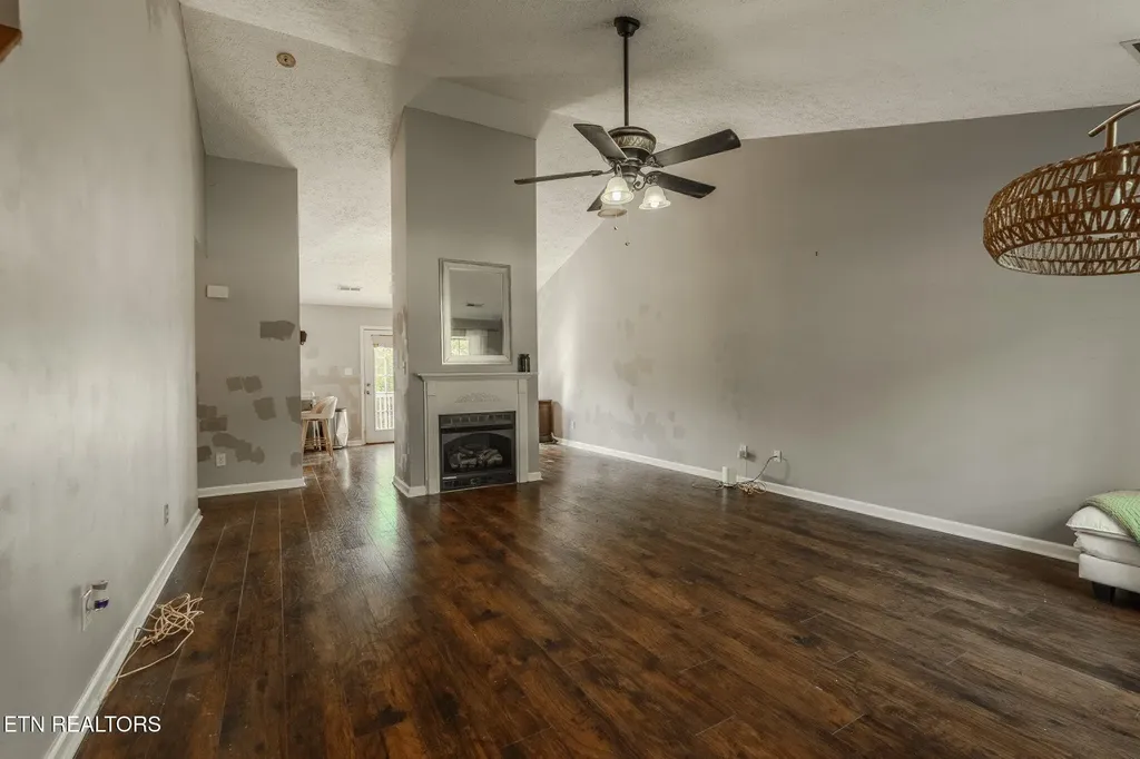 738 Colony Village Way Knoxville TN 37923