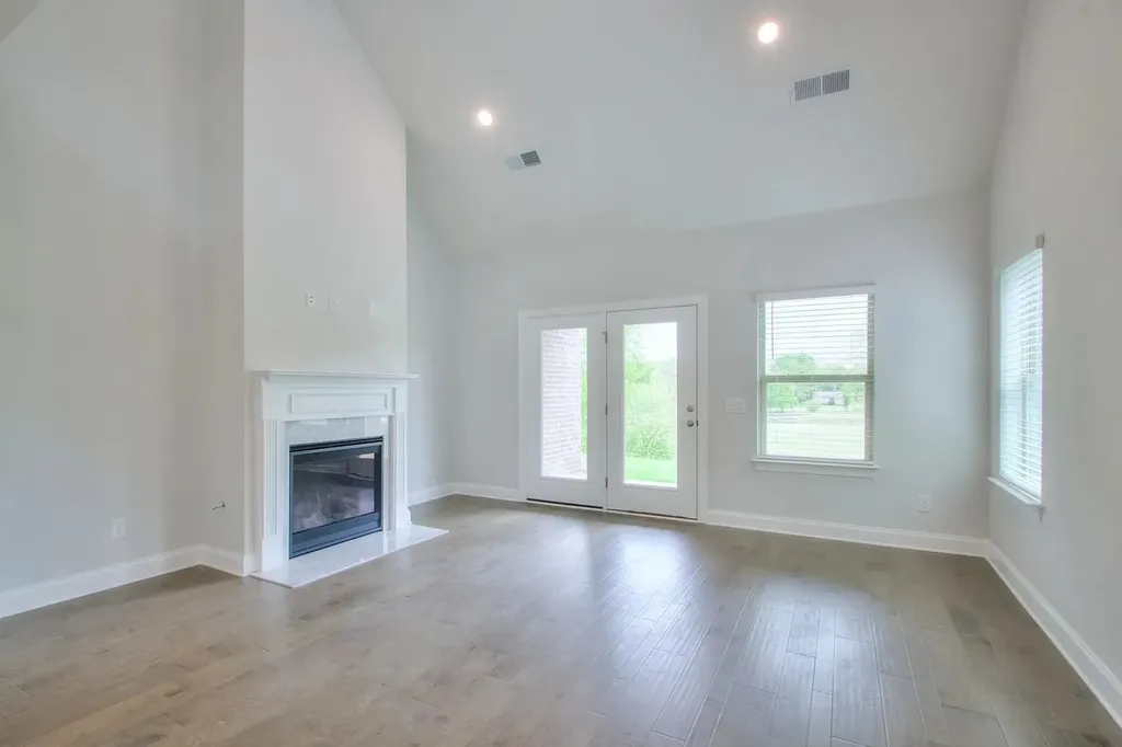 1673 Boardwalk Place Gallatin TN 37066