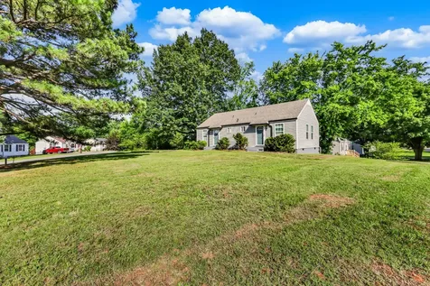 48 Maple Street Clarksville TN 37042