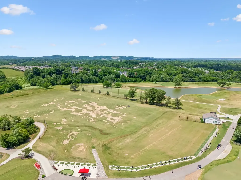 2037 Roderick Circle Franklin TN 37064