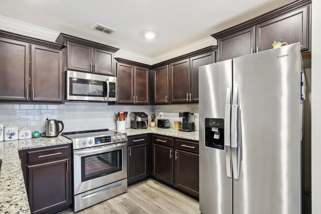 555 High Echelon Circle Smyrna TN 37167