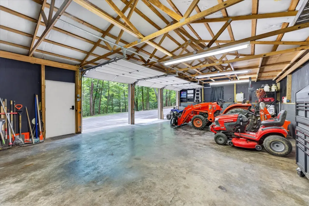2375 Bearden Road Clarksville TN 37043
