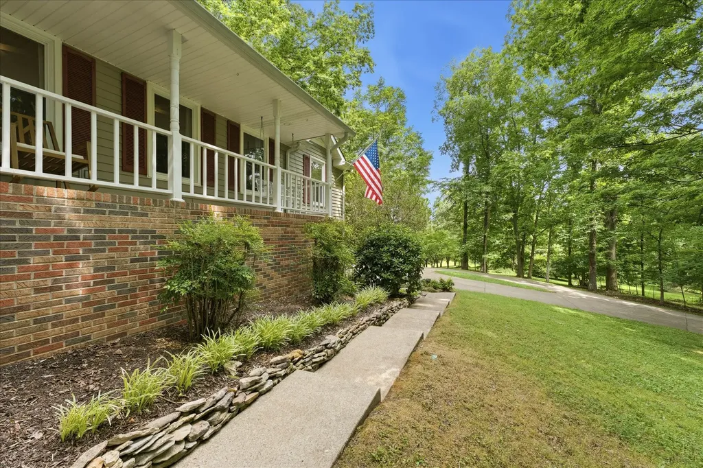 2375 Bearden Road Clarksville TN 37043