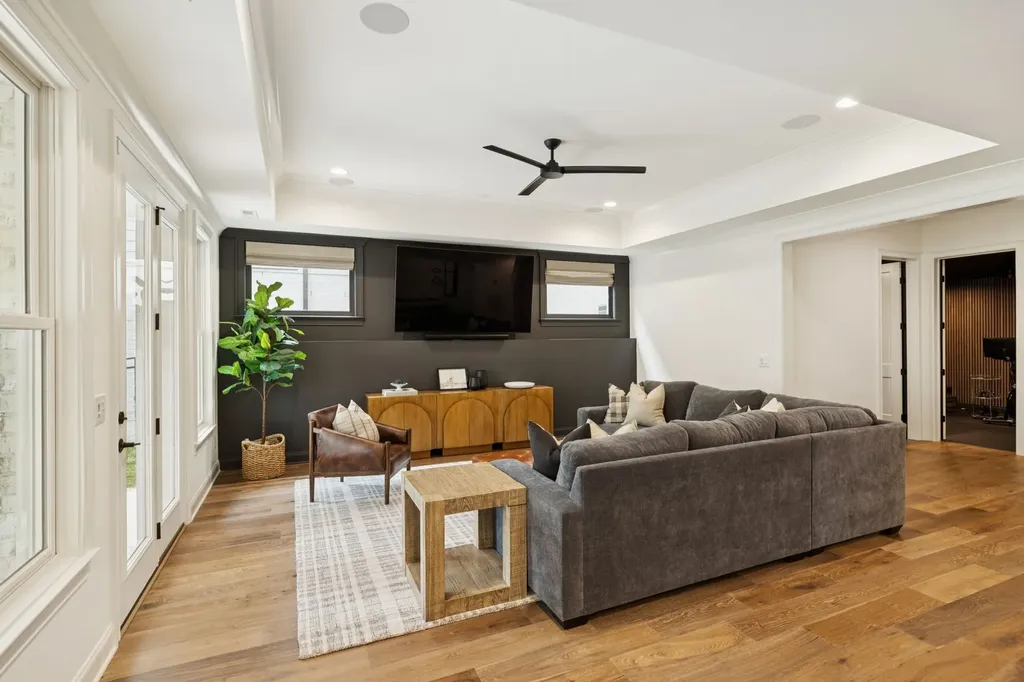 5056 Kathryn Avenue Franklin TN 37064