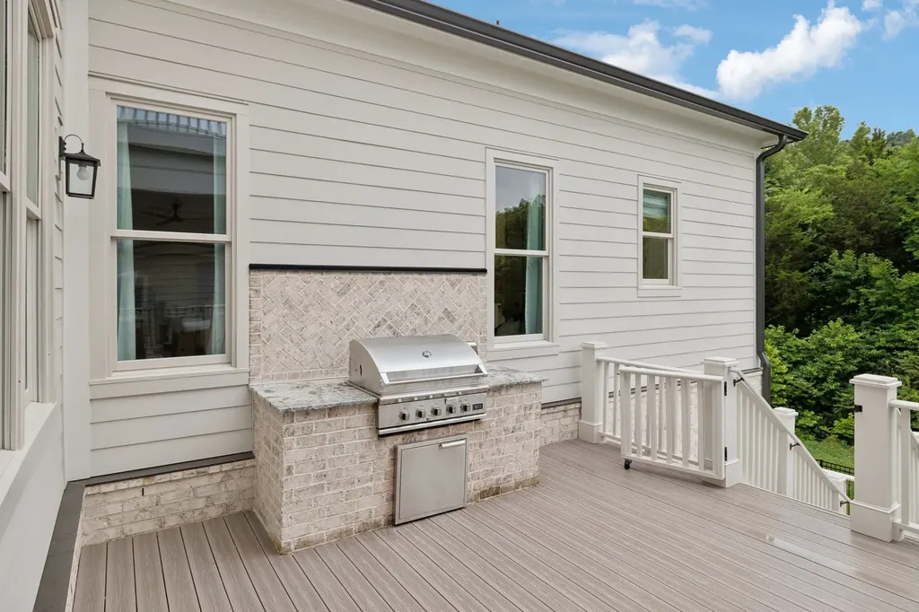 5056 Kathryn Avenue Franklin TN 37064