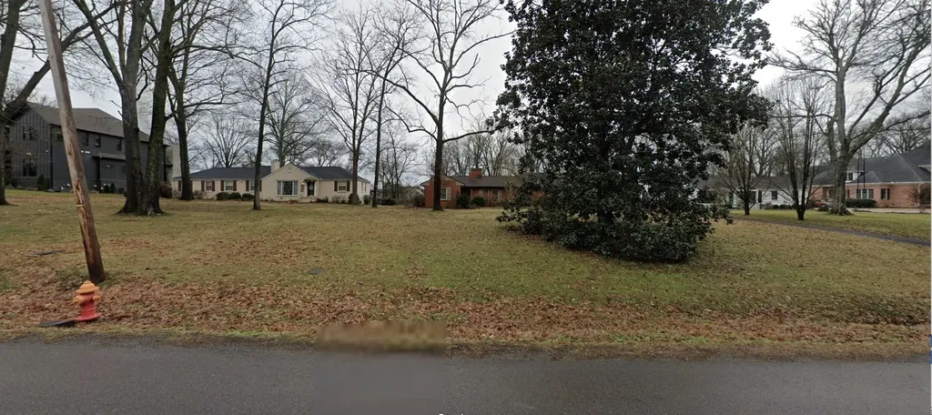 6221 Bresslyn Road Nashville TN 37205