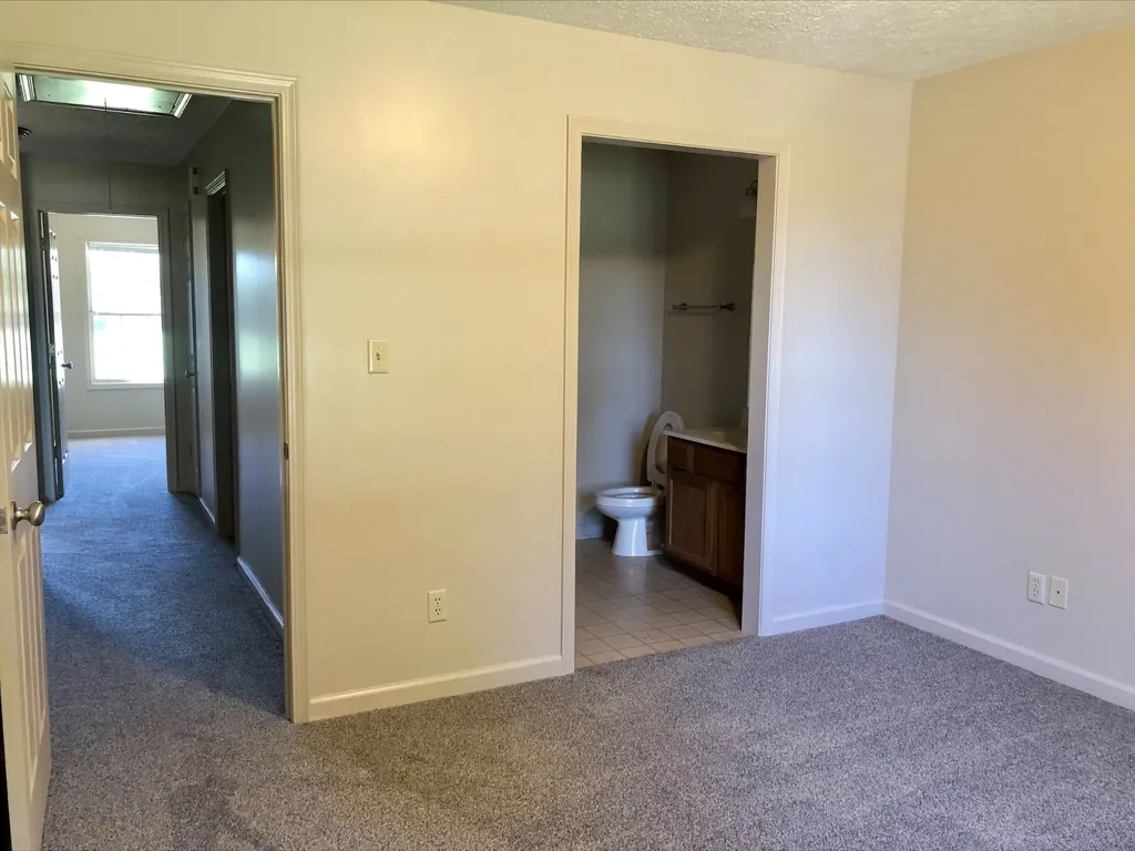 5869 Julien Road Hopkinsville KY 42240