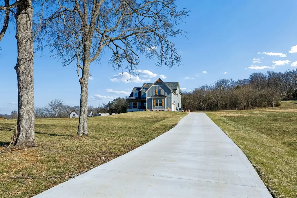 13781 Cainsville Road Lebanon TN 37090