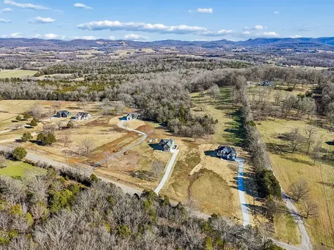 13781 Cainsville Road Lebanon TN 37090