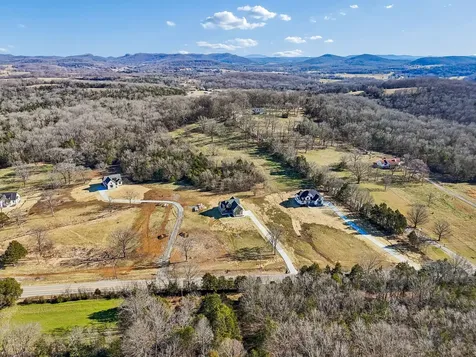 13781 Cainsville Road Lebanon TN 37090