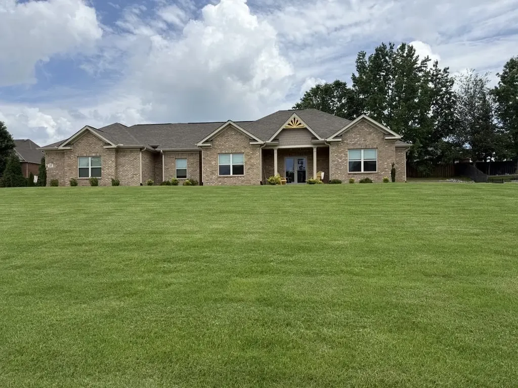37 Knotting Hill Drive Fayetteville TN 37334