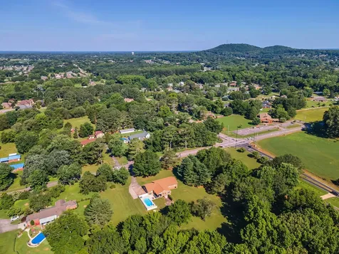 1495 Jeff Road, NW Huntsville AL 35806