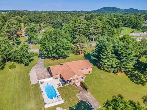 1495 Jeff Road, NW Huntsville AL 35806