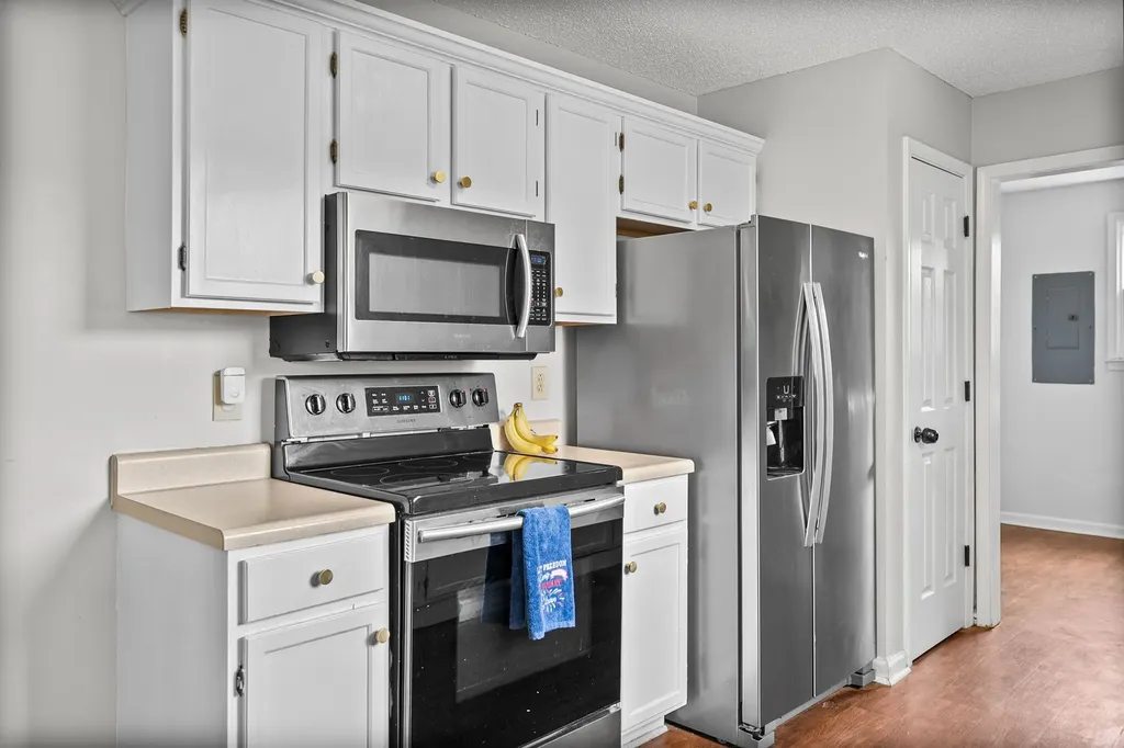1788 Cherry Point Court Clarksville TN 37042