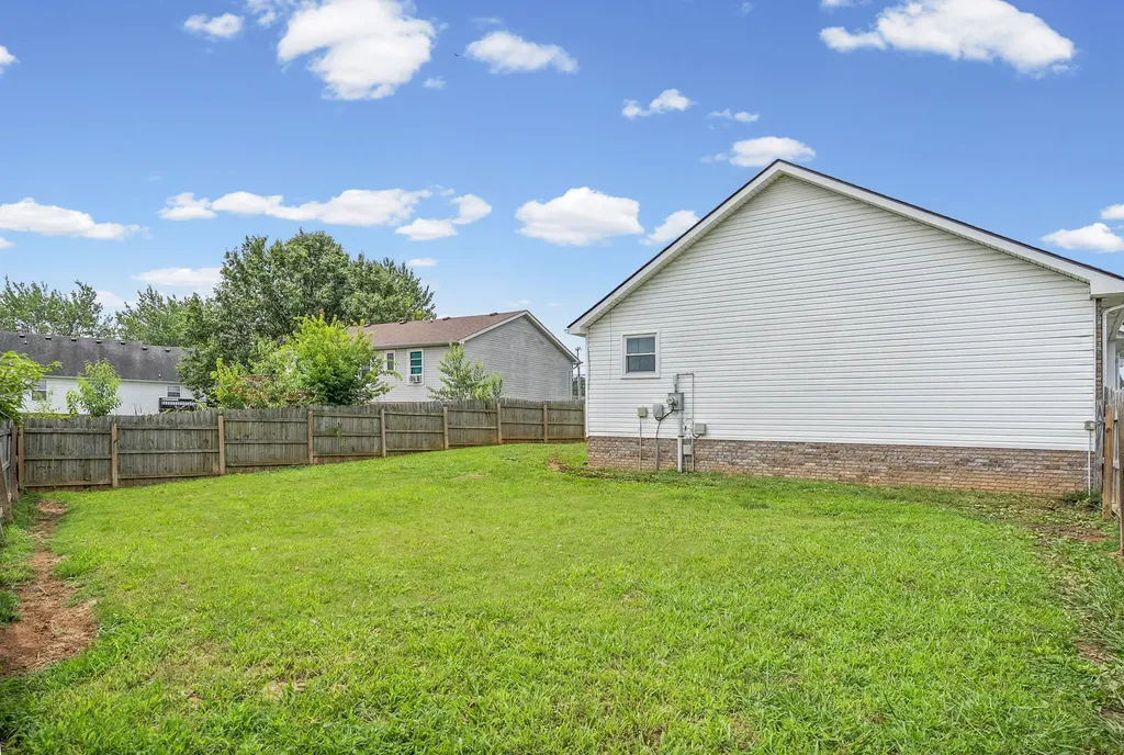 1788 Cherry Point Court Clarksville TN 37042