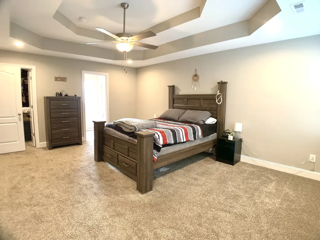 1376 Apple Blossom Road Clarksville TN 37042