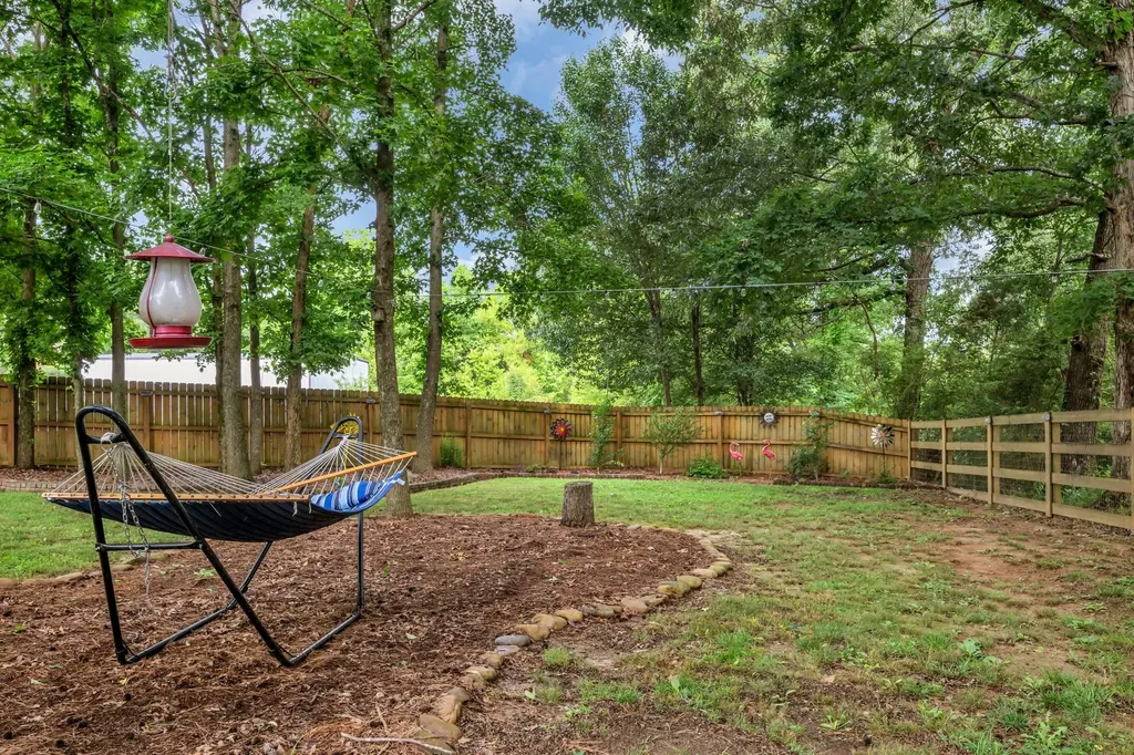 173 Ravenwood Circle Dickson TN 37055