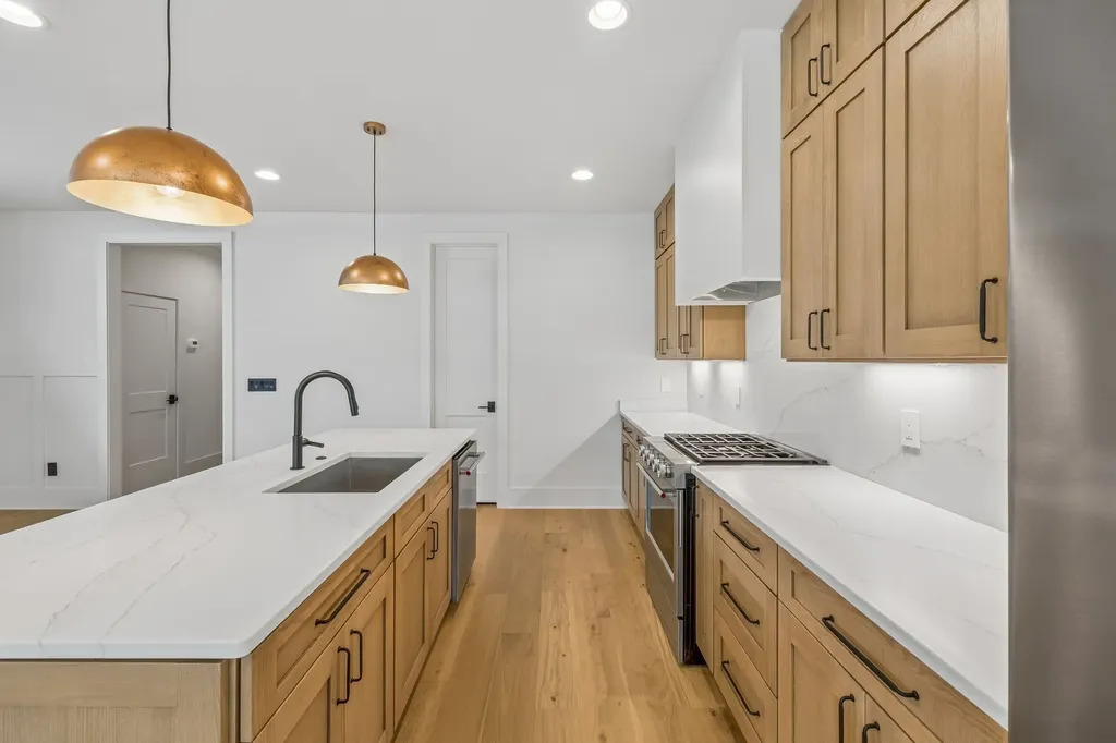 2820B Bronte Avenue Nashville TN 37216