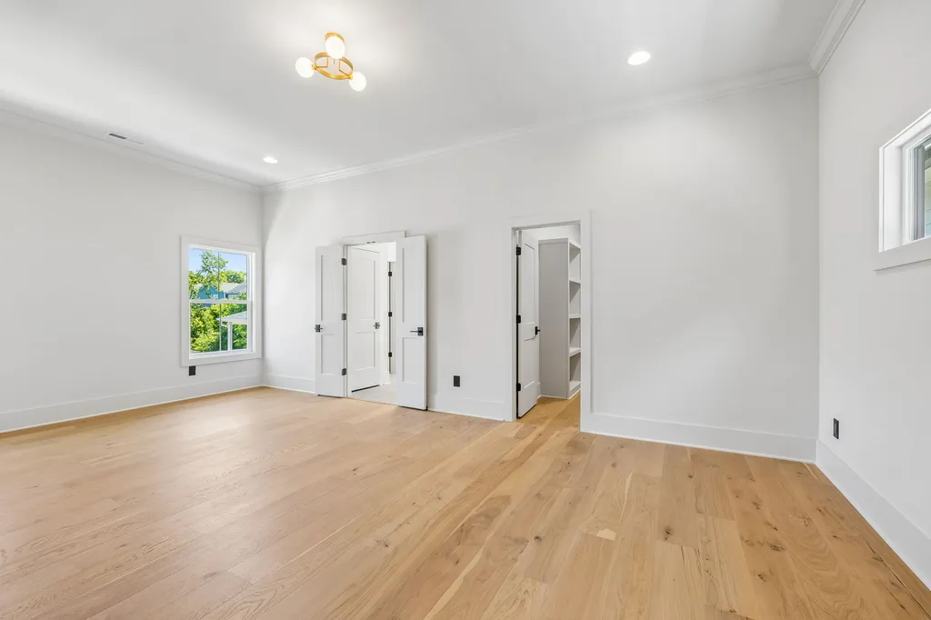 2820B Bronte Avenue Nashville TN 37216