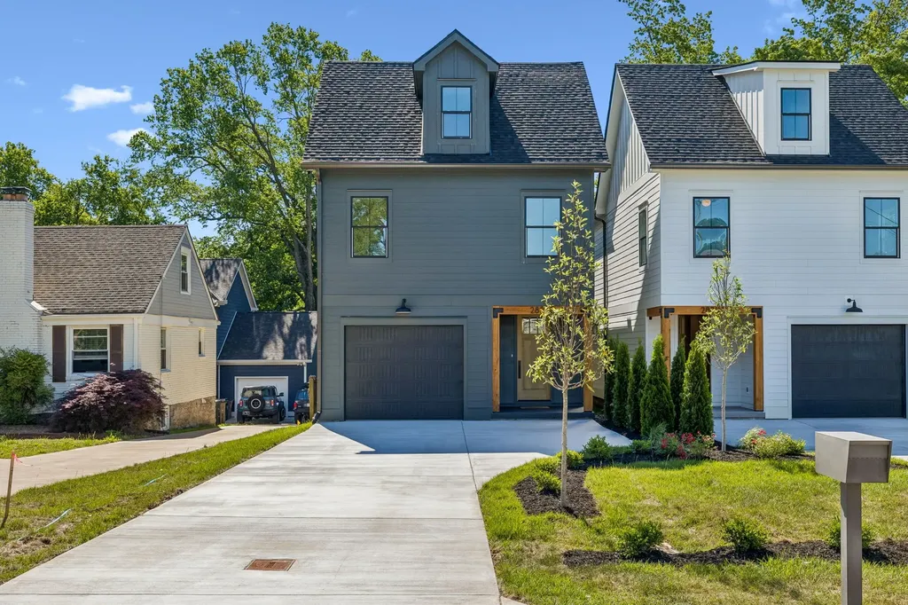 2820B Bronte Avenue Nashville TN 37216