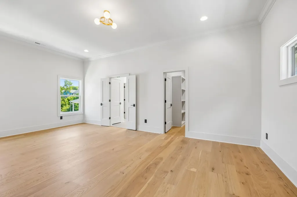 2820B Bronte Avenue Nashville TN 37216